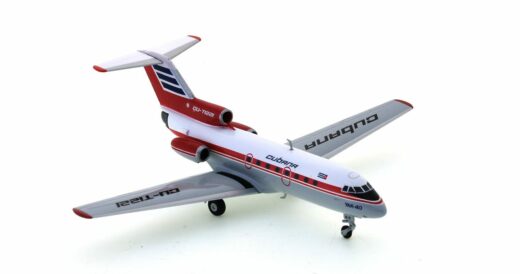 Front starboard view of Herpa HE559775 - 1/200 scale diecast model of the Yakovlev Yak-40, registration CU-T1221 in the livery of Cubana de Aviacion, circa the 1980s