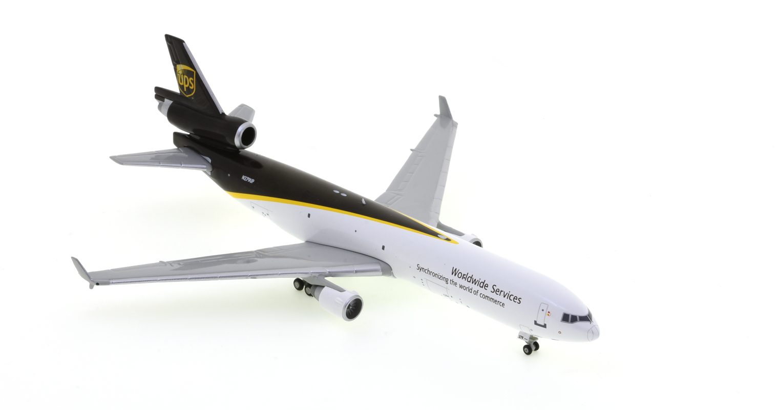 Starboard side view of the McDonnell Douglas MD-11F 1/400 scale diecast model, registration N277UP in the livery of UPS Airlines - Gemini Jets GJUPS3791