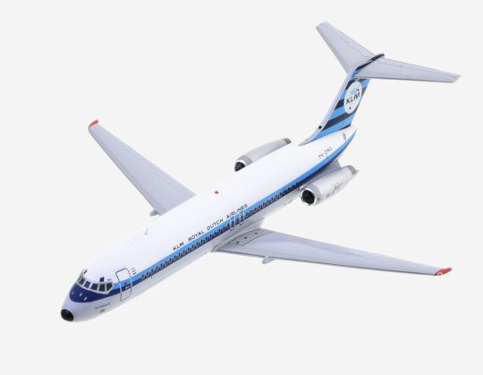 Top view of Gemini Jets G2KLM847 - 1/200 scale diecast model of the McDonnell Douglas DC-9, registration PH-DNG in the 1960s livery of KLM Royal Dutch Airlines.