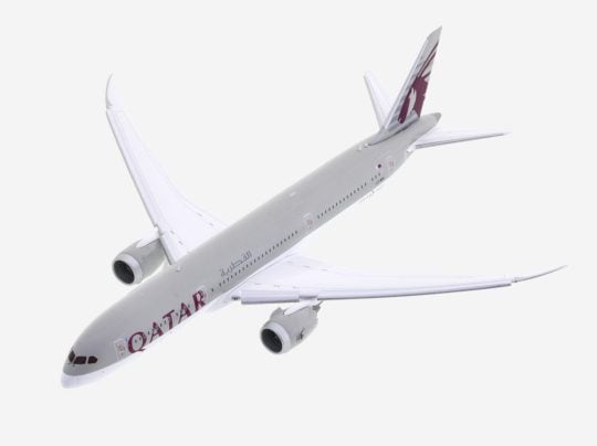 GeminiJets GJQTR1915 1:400 Qatar Airways Boeing 787-9 Dreamliner 