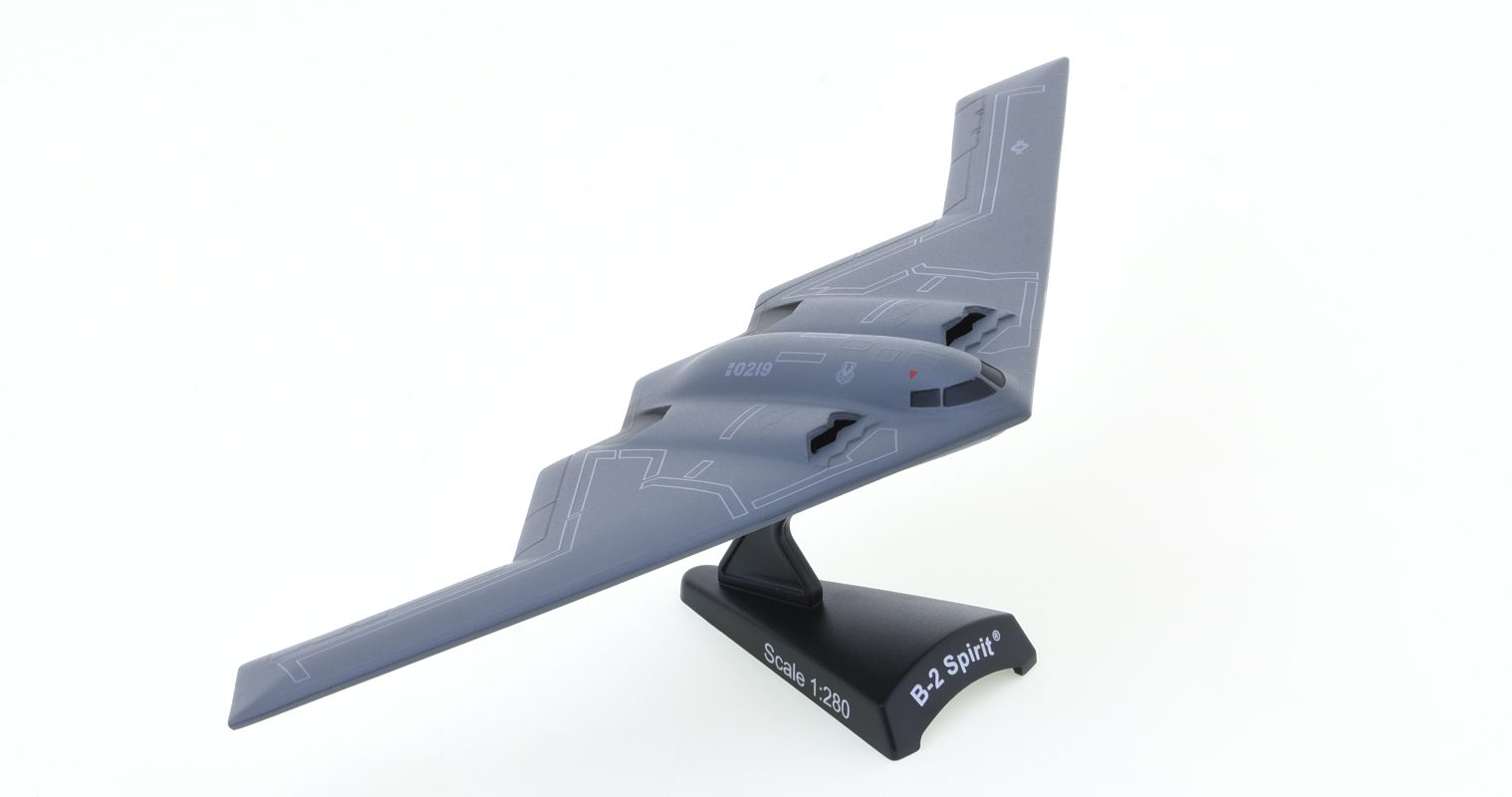 Front starboard side view of the Northrop Grumman B-2A Spirit 1/280 scale diecast model of the 509th BW, USAF, Whiteman AFB, Missouri, USA - Postage Stamp Collection PS5387