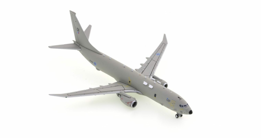 Front starboard view of the Boeing Poseidon MRA1, (P-8A) 1/400 scale diecast model named "Pride of Moray" of No. 120 Sqn, RAF, RAF Kinloss, Scotland, 2020 - Gemini Jets GMRAF100