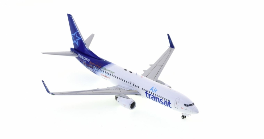Front starboard side view of the 1/200 scale Boeing 737-800 diecast model of registration C-GTQJ, in the livery of Air Transat - JFox JF-737-8-027