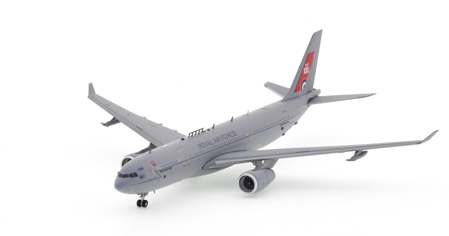 Front port view of the Airbus KC-2 Voyager (A330 MRTT) 1/400 scale diecast model of  s/n ZZ330 with 