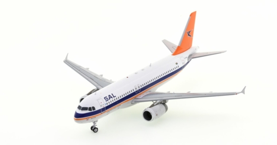 Front port side view of 1/200 scale diecast model Airbus A320-200 named "Blue Crane", registration ZS-SHA in South African Airways/Suid-Afrikaanse Lugdiens livery, circa the late 1990s - Inflight200 IIF320SAL0818