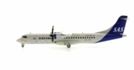 Port side view of Herpa Wings HE571067 - 1/200 scale diecast model ATR 72-600, registration ES-ATH in Scandinavian Airline's livery.