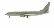 Port side view of Gemini Jets GMRAA106 - Boeing P-8A Poseidon 1/400 scale diecast model, s/n A47-003, No.11 Squadron, RAAF.