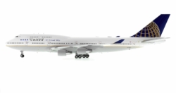 Port side view of JC Wings JC2UAL203 - Boeing 747-400 1/200 scale diecast model, registration N118UA, in United Airlines final B747 flight livery featuring the airline's iconic 