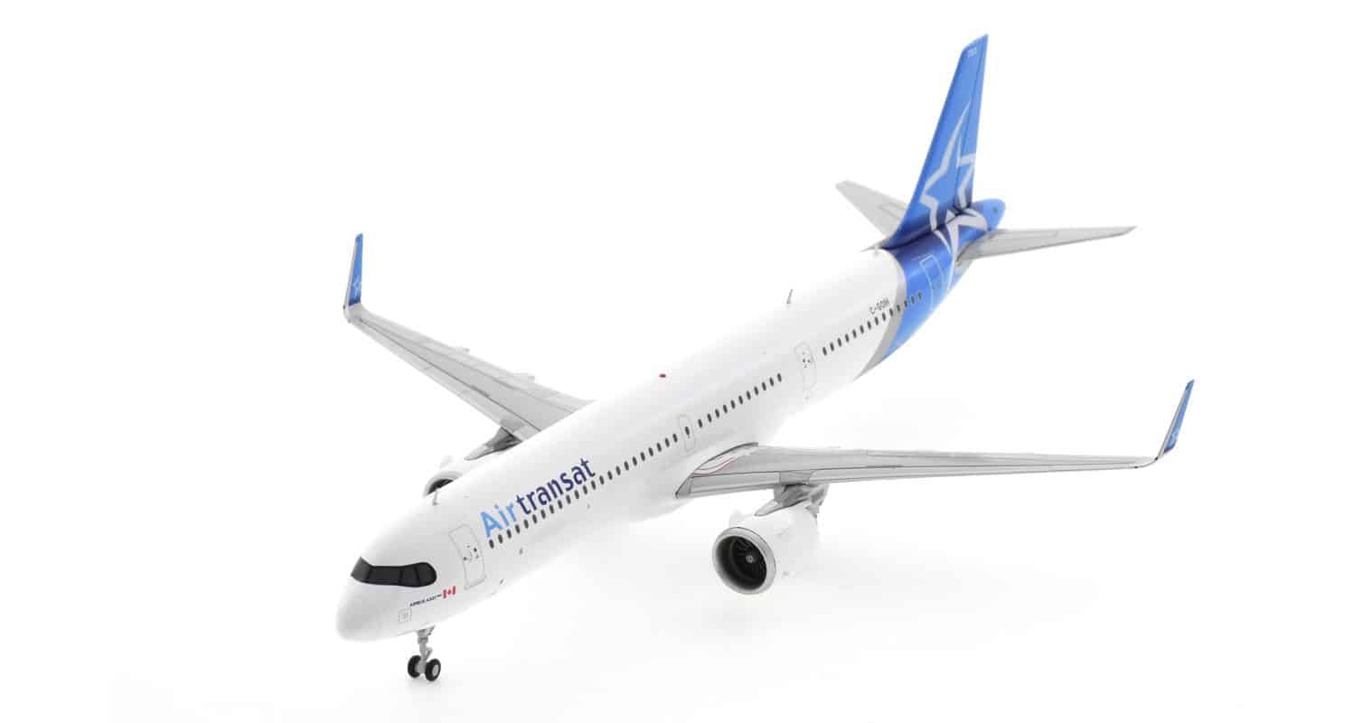 Front port side view of Gemini Jets G2TSC936 - 1/200 scale diecast model Airbus A321neo, registration C-GOIH in Air Transat's livery.