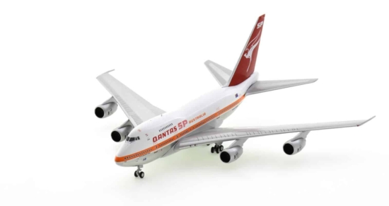 Front port side view of NG07009 - 1/400 scale diecast model B747SP, registration VK-EAA, named "City of Gold Coast Tweed" in its original Qantas livery, circa the early 1980s
