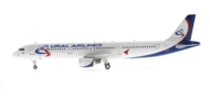 Port side view of AviaBoss A2052 - 1/200 scale diecast model Airbus A321-200, registration VQ-BOZ in Ural Airlines livery.