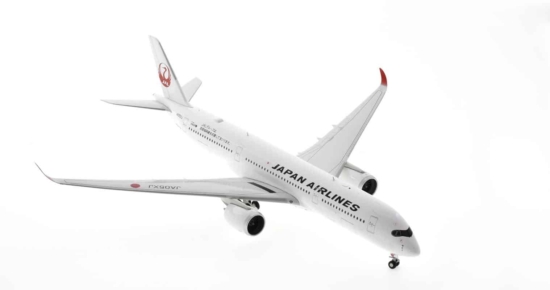 Front starboard side of Inflight200 B-JAL-A359-05 - 1/200 scale diecast model A350-900 of registration JA05XJ in Japan Airlines livery