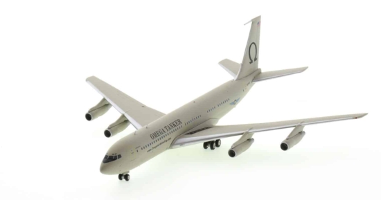 Front port side view of Inflight200 IF707OME707 - 1/200 scale diecast model of the Boeing KC-707, an ex B707-320C, registered N707MQ in Omega Air Refueling Services livery.