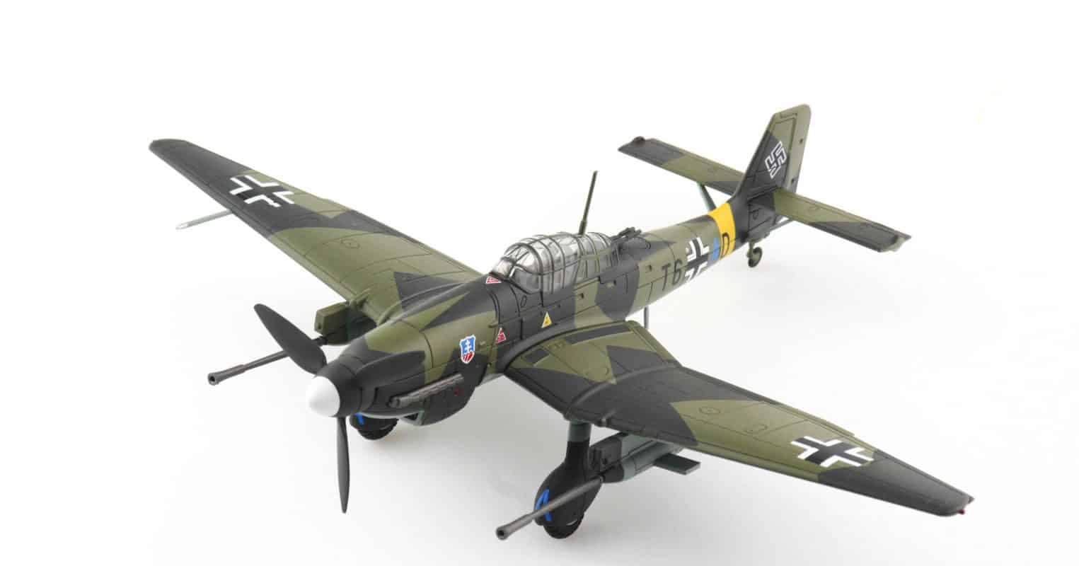 Front port side view of Hobby Master HA0132 - 1/72 scale diecast model of  the Ju 87 G-1 Stuka Geschwaderkennung T6+AD. Flown by Hans Rudel of Stab/StG 2, Luftwaffe, Eastern Front.