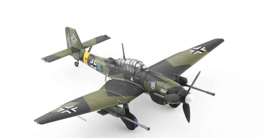 Front starboard side view of Hobby Master HA0132 - 1/72 scale diecast model of  the Ju 87 G-1 Stuka Geschwaderkennung T6+AD. Flown by Hans Rudel of Stab/StG 2, Luftwaffe, Eastern Front.