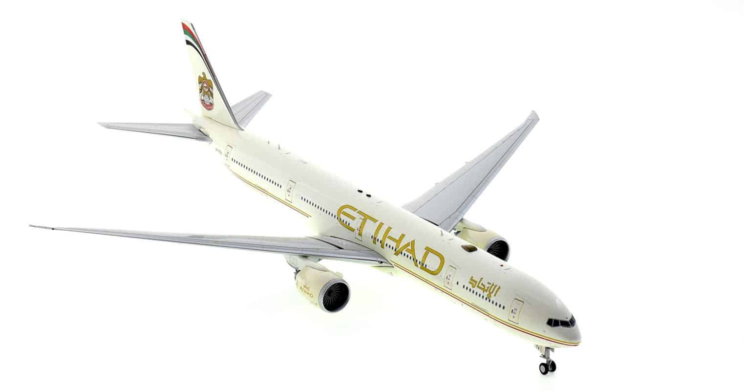Front starboard side view of Inflight200 IF777EY1021 -  1/200 scale diecast model Boeing 777-300ER of registration A6-ETA in Etihad Airway's original livery, circa the early 2010s.