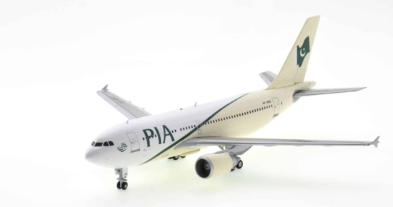Front port side view of JC Wings JC2PIA0001 / XX20001 - Airbus A310-300 1/200 scale diecast model, registration AP-BEQ in Pakistan International Airlines (PIA) livery.