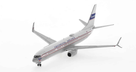 Front port side view of NG Models NG79010- 1/400 scale diecast model of the B737-900ER registration N75435 of United Airlines in a retro Continental Airlines livery,