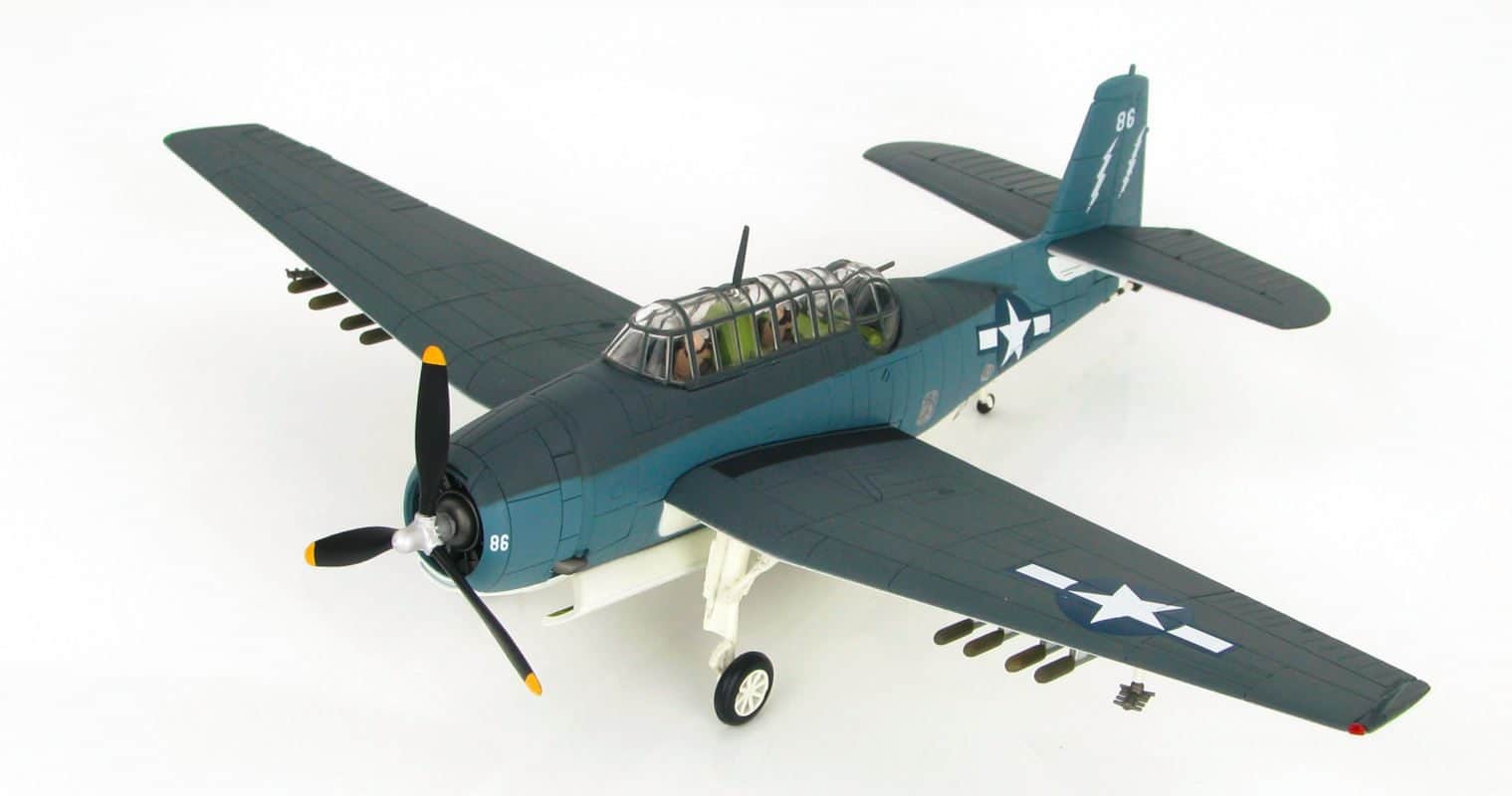 front starboard side view of Hobby Master HA1219 - 1/72 scale diecast model Grumman TBM-3 Avenger aircraft code 