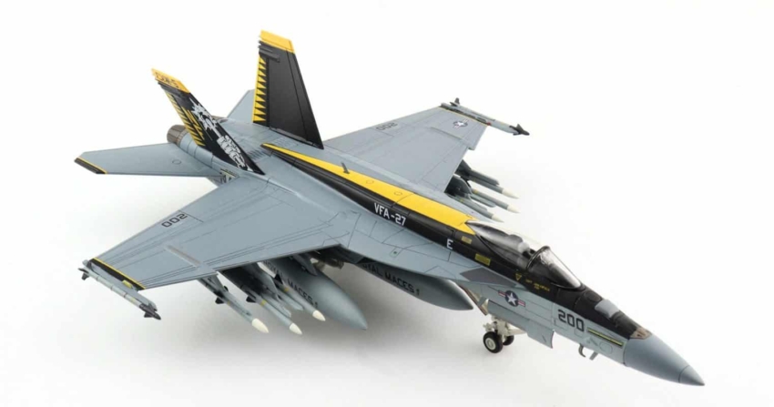 Front starboard side view of Hobby Master HA5125 - 1/72 scale diecast model Boeing F/A-18E Super Hornet tail code NF/200 of VFA-27 "Royal Maces", US Navy. Deployed with Carrier Air Wing Five (CVW-57) aboard the USS Ronald Regan (CVN-76), 2015.