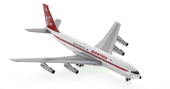 Front starboard side view of Inflight200 IF707QFAEAIP - 1/200 scale diecast model of the Boeing 707-338C, a B707-320C, named "City Of Darwin", registered  VH-EAI in Qantas " V-Jet" livery, circa 1970.