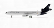 Port side view of the McDonnell Douglas MD-11F 1/200 scale diecast model, registration D-ALCC in Lufthansa Cargo livery with "Farewell MD-11" logo, October 2021 - JC Wings EW2M11001 