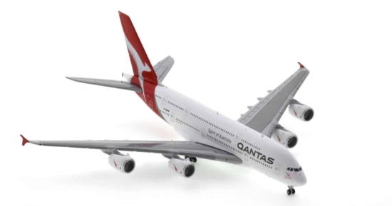 Front starboard side view of the  1/400 scale diecast model Airbus A380-800, named Hudson Fysh, registration VH-OQB, in Qantas Airways livery - Gemini Jets GJQFA2075