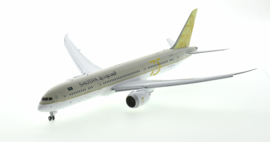 Front port side view of the 1/200 scale diecast model Boeing 787-9 Dreamliner with flaps down, registration HZ-ARE, in Saudia  75th Anniversary livery with the "Golden Leadership" tail logo, 2021 - JC Wings LH2SVA337A / LH2337A