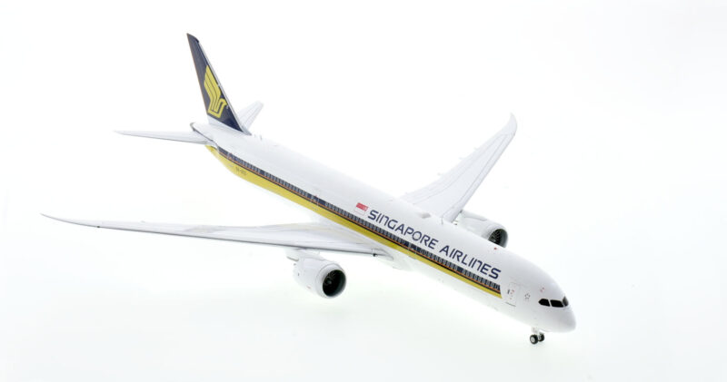 B787-10 Singapore Airlines 1/200 Diecast - WB-787-10-003