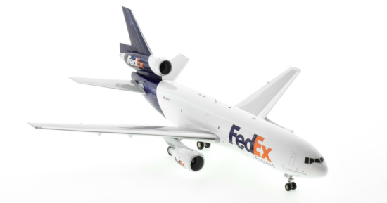 Front starboard side view of the 1/200 scale diecast model McDonnell Douglas MD-10-30F registration N315FE in FedEx livery - B Models B-DC10-FE-316