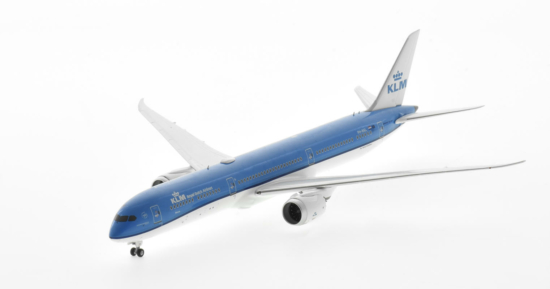 Front port side view of the 1/400 scale diecast model Boeing 787-10 Dreamliner registration PH-BKL, named "Muscari" in KLM Royal Dutch Airlines livery - NG Models NG56013