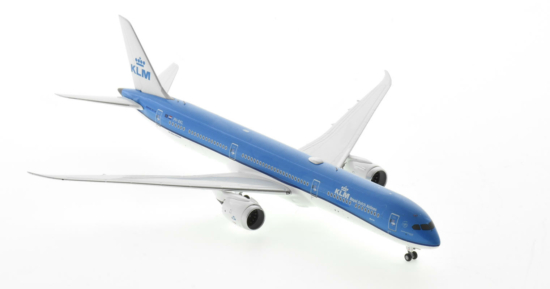 Front starboard side view of the 1/400 scale diecast model Boeing 787-10 Dreamliner registration PH-BKL, named "Muscari" in KLM Royal Dutch Airlines livery - NG Models NG56013
