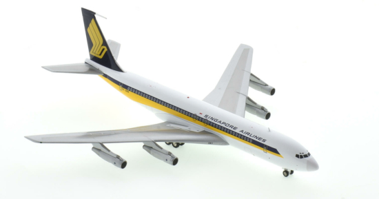 Front starboard side view of the 1/200 scale diecast model Boeing 707-320B, registration 9V-BBB in Singapore Airlines livery, circa the 1970s - WB Models WB-707-3-003