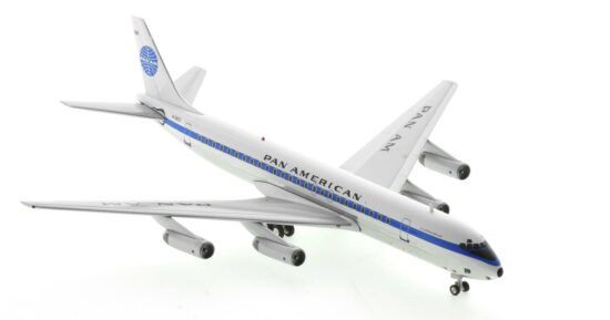 Front starboard side view of the 1/200 scale diecast model Douglas DC-8-62, registration N1803, named "Clipper Golden Light" in Pan Am livery circa 1970 - Inflight200 IF862PA0922P