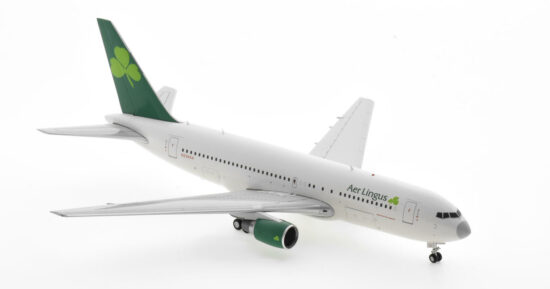 Front starboard side view of the 1/200 scale diecast model Boeing 767-200ER, registration N234AX in Aer Lingus livery, circa June 2016 - JC Wings JC2EIN329 / XX2329
