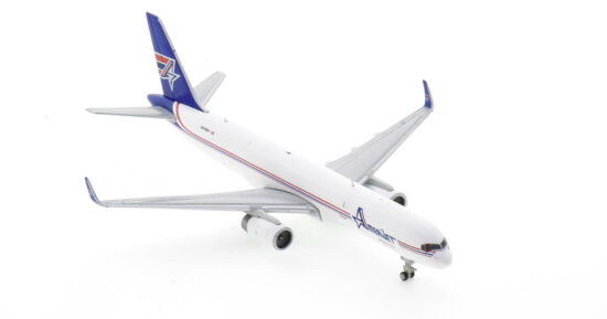Front starboard side view of the 1/400 scale diecast model of the Boeing 757-200PCF(W) registration N818NH in Amerijet International Airlines livery - GJAJTL2130