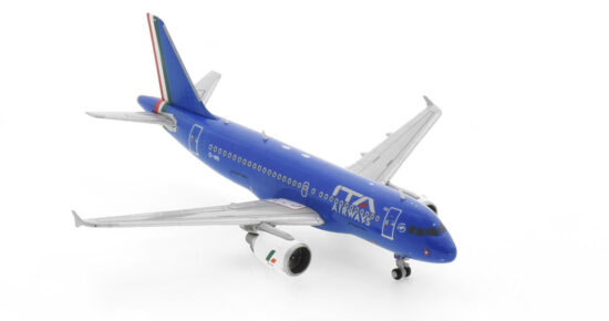 Front starboard side view of the 1/400 scale diecast model Airbus A319-100 registration EI-IMN in Italia Trasporto Aereo (ITA Airways) livery - GJITY2128