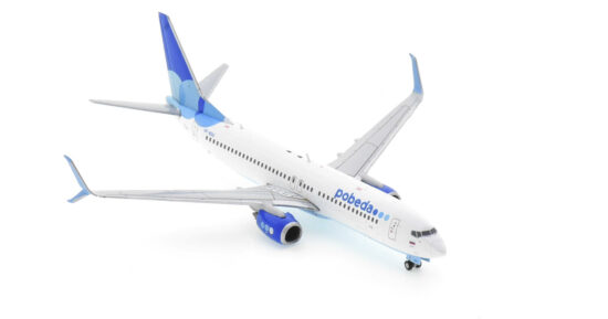 Front starboard side view of the 1/400 scale diecast model Boeing 737-800 NG, registration VP-BQG, in Pobeda Airlines livery - GJPBD2119