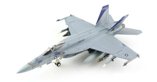 Front port side view of the 1/72 scale diecast model Boeing F/A-18E Super Hornet tail code AG/100, CAG of VFA-143 Pukin Dogs", US Navy, 2009 - HA5126