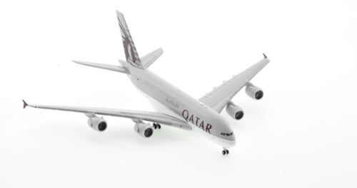 Front starboard side view of the 1/400 scale diecast model of the Airbus A380-800, registration A7-APJ in Qatar Airways livery -JC4QTR0047 / XX40047