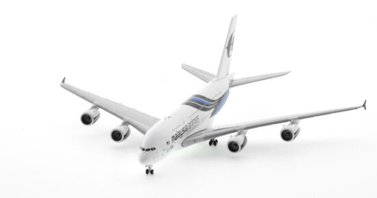 Front port side view of the 1/400 scale diecast model Airbus A380-800 of registration A7-APJ in Malaysia Airlines livery - XX40050