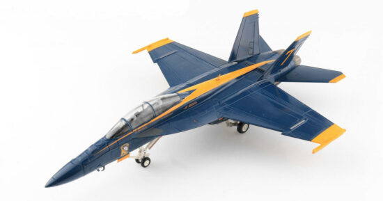 Front port side view of the 1/72 scale diecast model Boeing F/A-18F Super Hornet #7 Blue Angels US Navy Flight Demonstration Squadron, season 2021 - HA5128