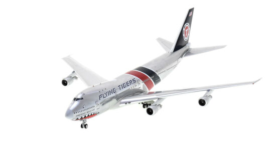 Front port side view of the 1/200 scale diecast model of the Boeing 747-100 (SF) registration N800FT in Flying Tiger Line livery - IF741FTSM-P