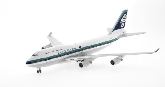 Front port side view of the 1/200 scale diecast model of the Boeing 747-400, registration ZK-SUI in Air New Zealand livery, circa the late 1990s - IF744NZ0423