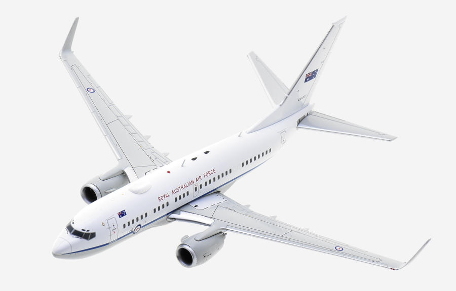 Top view of the 1/200 scale diecast model of the Boeing 737 BBJ serial number A36-002 of No.34 Squadron, Royal Australian Air Force (RAAF) - Gemini Jets G2RAA1223