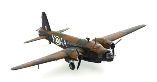 Front starboard side view of the 1/72 scale diecast model Vickers Wellington Mk.1C s/n R1162/AA-Y, "Soda Syphon Bomber", No.75 (NZ) Sqn, RAF, 1941 - Corgi Aviation Archive AA34811
