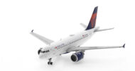 Front port side view of the 1/400 scale diecast model Airbus A319-100, registration N371NB in Delta Air Lines livery - Gemini Jets GJDAL2093