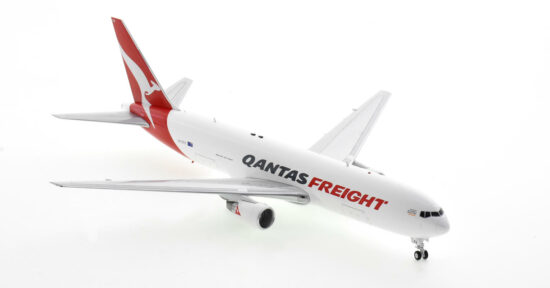 Front starboard side view of the 1/200 scale diecast model of the Boeing 767-300F, registration VH-EFR, in Qantas Freight livery - Inflight200 IF763QF0124