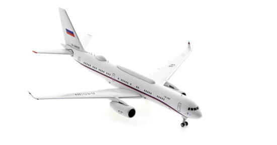 Front starboard side view of the 1/400 scale diecast model of the Tupolev Tu-214PU-SBUS, registration RA-64530 of the Russian Aerospace Forces (VKS) - NG Models 40018